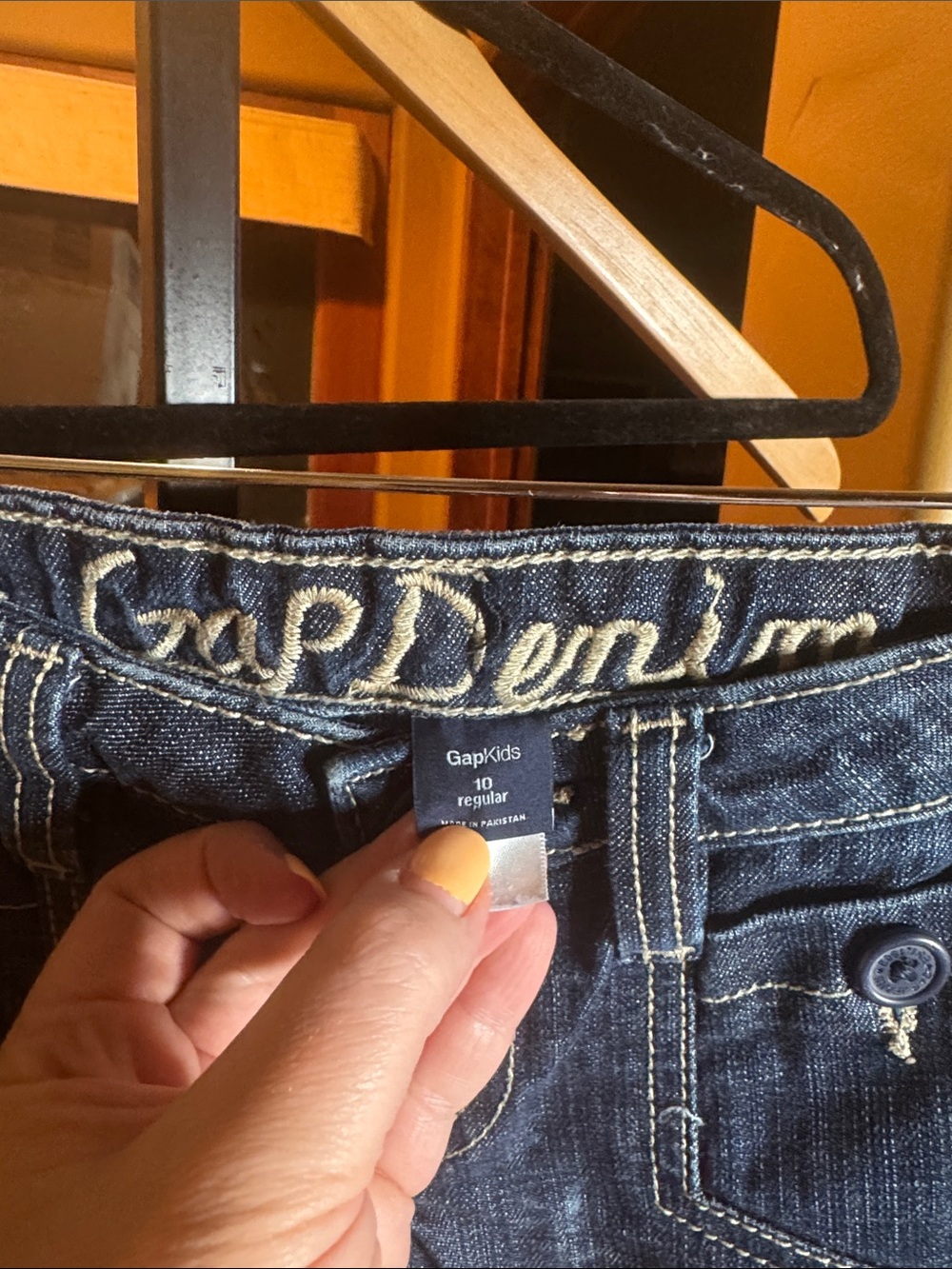 GAP Kids Dark Blue Denim Shorts Size 10 Girls Straight Leg - Picture 3 of 9